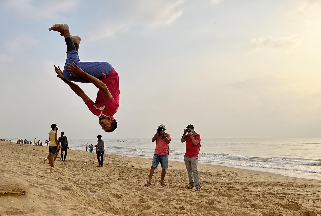 AvTvISO Chennai Team at Marina Beach